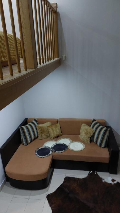 Family Apartman Gyula Exterior photo